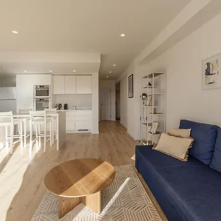 Baleal Blue Sky 페렐